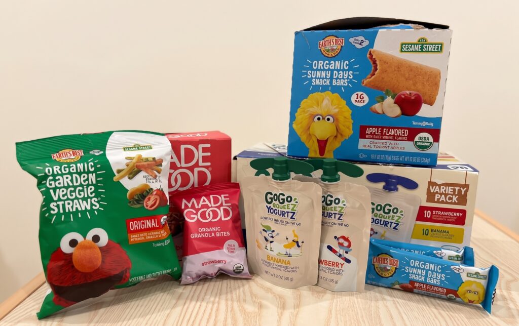 Five preschool snack ideas for picky toddlers, including granola